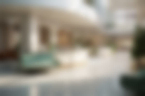 青岛拜博口腔门诊部(香江路院区)