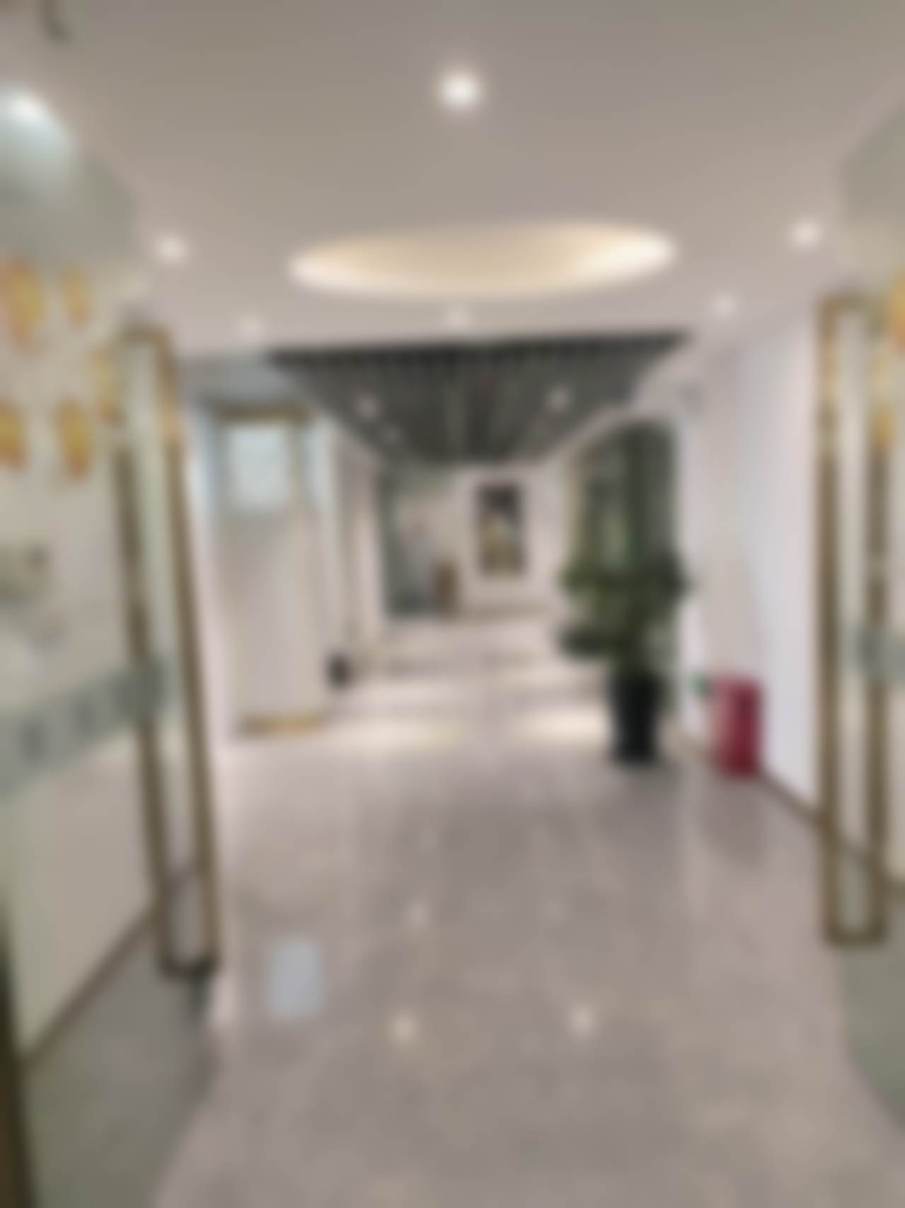 价格说明:透明合理,6800元起享受专精诊疗